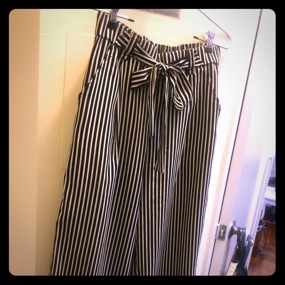 Zara Trafaluc Wideleg Striped Culotte